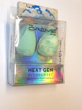 The Creme Shop Next Gen Blender Set Triple Cut Sponge + Travel Friendly Sponge